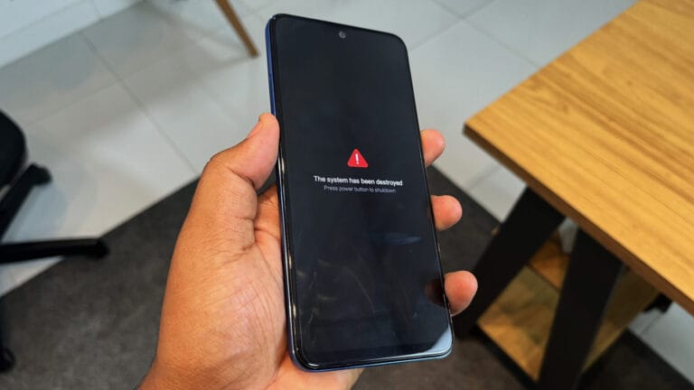 Xiaomi menangguhkan pembaruan HyperOS karena bug layar hitam