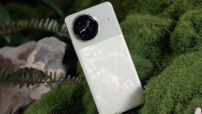 REDMI K80 Ultra mengungkap baterai monster 7500mAh