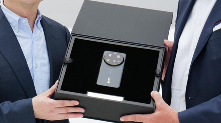 Xiaomi meluncurkan Xiaomi 15 Ultra Leica Anniversary Edition yang sangat langka